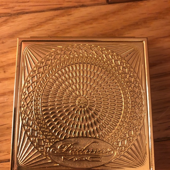 ALL LIMITED EDITION MAC - Picture 6 of 8